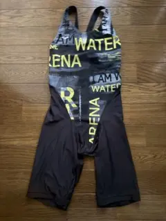 arena 競泳用水着 黒/グレー/イエロー