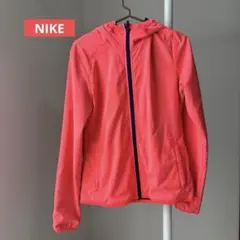 【Nike】フード付きウィンドブレーカー ピンク