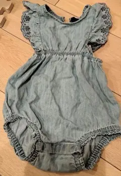 匿名配送　baby GAP デニム風ロンパース 12-18ヶ月