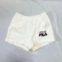 FILA 90s ヴィンテージ ショートパンツ ホワイト ロゴ入りのサムネイル