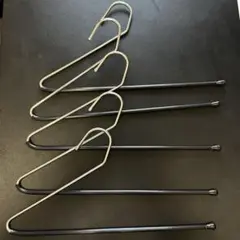 金属製ハンガー 5本セット 黒と白