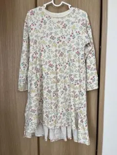 SERAPH 花柄ワンピース　120㌢