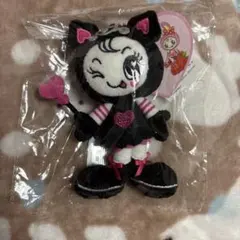 新品 メゾピアノ　デビリーちゃん　マスコットチャーム