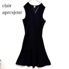 ノースリーブワンピース　ブラック　黒　フレア　パール付き　フォーマル