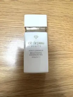 クレ・ド・ポー　ボーテ　ヴォワールルミヌ　化粧下地