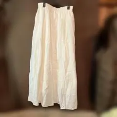 GU ロングスカート　白　ほぼ未使用　Lサイズ