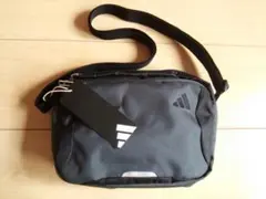 新品adidas*ショルダーバッグ*未使用アディダス*送料無料レディース灰メンズ