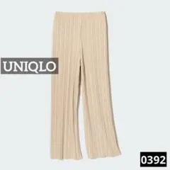 m*i様 0392 UNIQLO プリーツストレートパンツ ベージュ