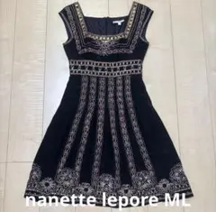 nanette lepore ナレットレポー　ワンピース ブラック　刺繍　LMのサムネイル