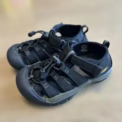 KEEN キッズブラック サンダル　18㎝