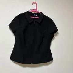 値下げ　黒ショートスリーブシャツ ジッパー付き