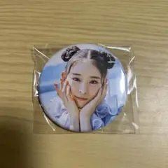 内田真礼 ビジュアルブック さくらんぼ ぼん。 缶バッジ ゲーマーズ