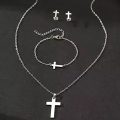 ネックレスとピアスとブレスレット 3セット★クロス サージカルステンレス 売れ筋