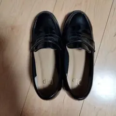 黒 ストラップ付き フォーマルシューズ