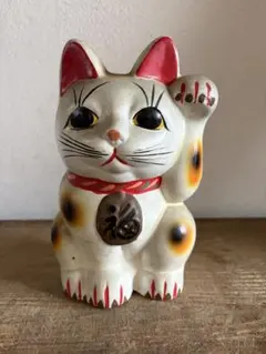 ベティちゃん 招き猫 陶器製 - メルカリ