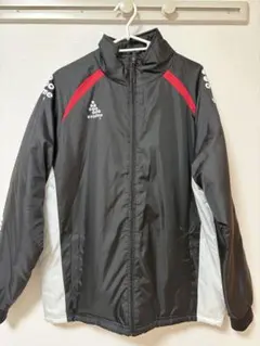 svolme ウィンドブレーカー