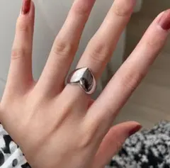 シルバー　ハートリング　指輪　フリーサイズ　新品　サイズ調整可能　韓国　可愛い