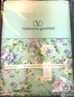未使用　肌掛け布団　valentino garavaniのサムネイル