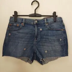 超美品✨GAP【30】ギャップ デニムショートパンツ 花柄刺繍 可愛いオシャレ