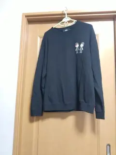 AZULペコちゃん刺繍 トレーナー AZUL黒トレーナー