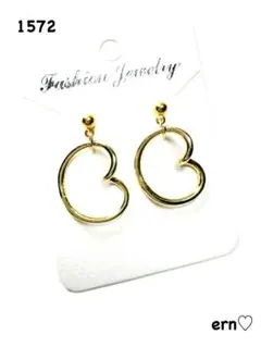 1572 ゴールド　ハート　ピアス　イヤリング　ハンドメイド　アクセサリー