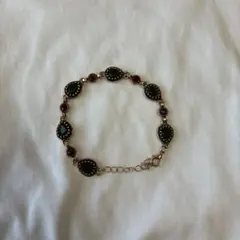 Item thumbnail for item 39b0fdaf-c3f0-4da1-859d-654cc73aaf85