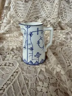 Item thumbnail for item f6ec4aa0-8793-454f-bc18-9d65941f9f92