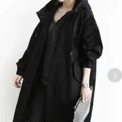 マウンテンパーカー ブラック