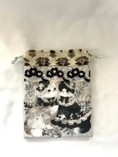 ネコ　レース　両面パネル巾着ポーチ1