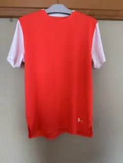 アンダーアーマー、Tシャツ