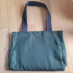 PRADA ナイロン トートバッグ グリーンのサムネイル