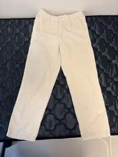 ZARA アイボリー チノパン