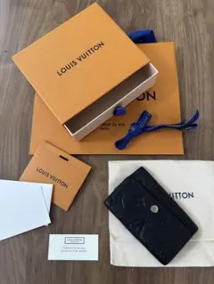 Item thumbnail for item f9087803-4b33-4211-9473-69b8feeb062d