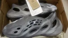 Item thumbnail for item e4724318-e3d8-4a47-9111-dc4aa11df0ff