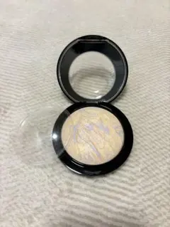 MAC ミネラライズ　スキンフィニッシュ