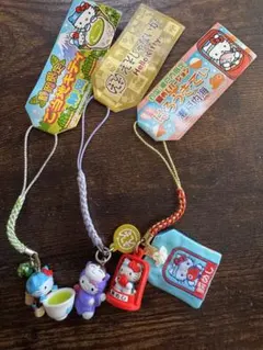 ハローキティ ご当地ストラップ 他 3種セット - メルカリ