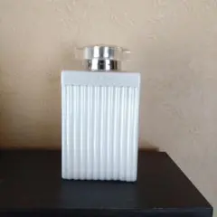 クロエ　ボディローション　200ml