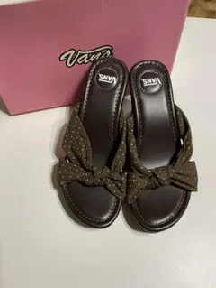 【新品】VANS ウエッジソールサンダルのサムネイル