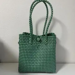 Item thumbnail for item f92ca016-1be7-4bd9-a07c-0fdd2f60b333