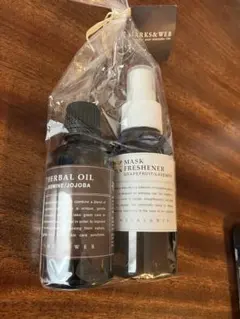 MARKS & WEB ハーバルオイル 50ml&マスクフレッシュナー80mlのサムネイル