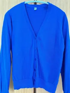 美品 UNIQLO Mサイズ Vネックカーディガン 100%コットン