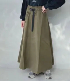 【AS KNOW AS plus】ガチャベルト付きフレアスカートのサムネイル