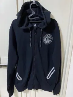 element パーカー