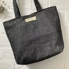 お手頃サイズトートバッグ　ハンドメイド　2051