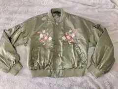 GORGE 花柄刺繍 ジャンパー オリーブグリーン