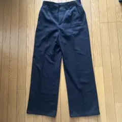 ストレートパンツ ワイドパンツ