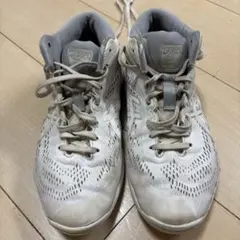 【1400様専用】アシックス　バッシュ　23.0のサムネイル