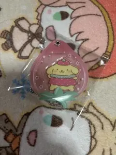 サンリオ　カスタムアクリルチャーム　イチゴ　ポムポムプリン