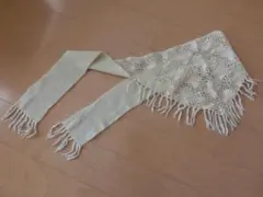 カギ編みマフラー　アイボリー　クリーム　頭巾のサムネイル
