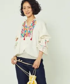 Freada フリーダ　インド刺繍ブラウス